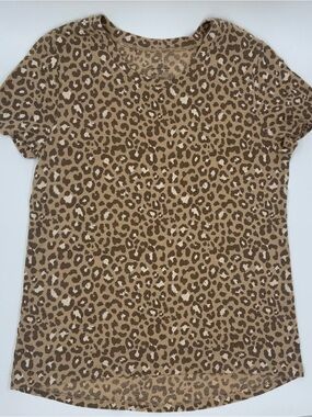 Zoe + Liv Brown Leopard Print Short Sleeve Tee